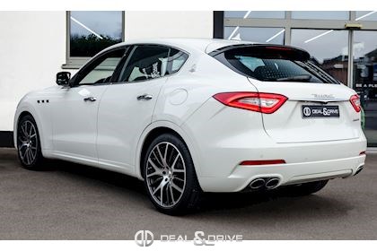 LEVANTE S 3.0 V6 430 S