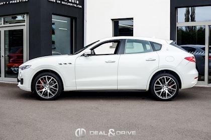 LEVANTE S 3.0 V6 430 S