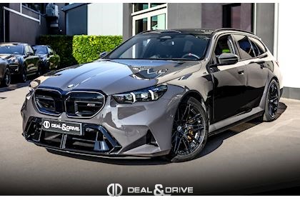 M5 TOURING (G99) – BMW INDIVIDUAL NOIR GRIS – PPF – IMMAT FR. - AKRAPOVIC