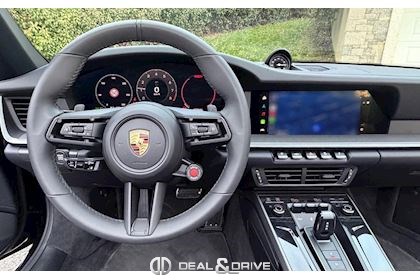 911 (992.2) CARRERA CABRIOLET PDK - JET BLACK METALLIC