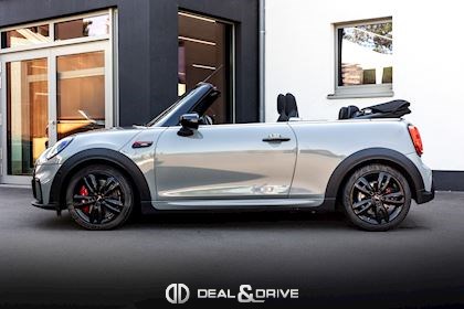 JOHN COOPER WORKS CABRIOLET AUTO - MOONWALK GREY METALLIC