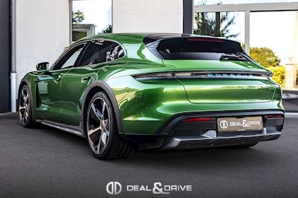 TAYCAN TURBO CROSS TURISMO (680 CH) – MAMBA GREEN METALLIC - APPROVED 08/2028