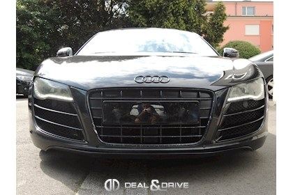 R8 V10 FSI R-TRONIC