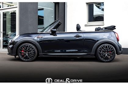 JOHN COOPER WORKS CABRIOLET AUTO - ENIGMATIC BLACK METALLIC
