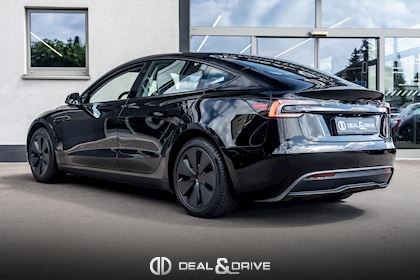 MODEL 3 HIGHLAND PREMIUM RWD – AUTOPILOT - BLACK