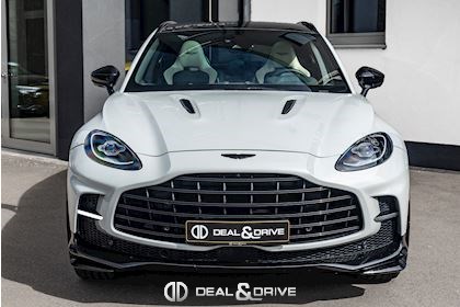 DBX 707 4.0 V8 (707 CH) – APEX GREY