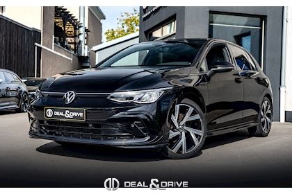 GOLF VIII 1.5 eTSI R-LINE DSG7 - DEEP BLACK NACRÉ