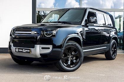 DEFENDER 110 D250 HARD TOP S AWD (3-SEAT VERSION) - SANTORINI BLACK – WARRANTY 09/2030