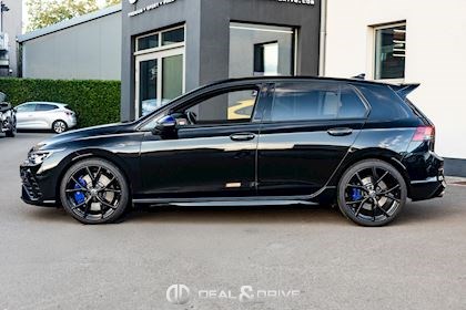 GOLF 8 R 2.0 TSI DSG7 4MOTION 20 YEARS – PACK R-PERFORMANCE – AKRAPOVIC