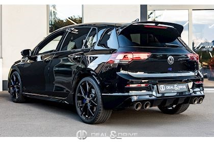 GOLF 8 R 2.0 TSI DSG7 4MOTION 20 YEARS – PACK R-PERFORMANCE – AKRAPOVIC