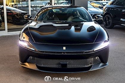 AMALFI 3.9 V8 (640 CH) – NERO