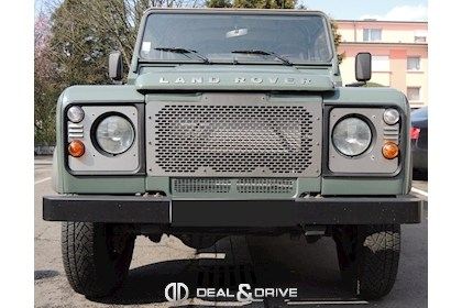 DEFENDER TD4 chassis court