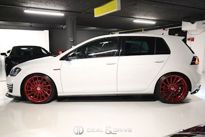 GOLF GTI PERFORMANCE 