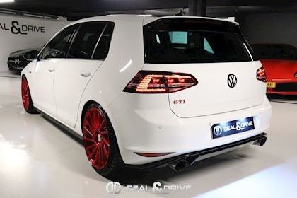 GOLF GTI PERFORMANCE 
