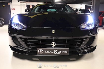 GTC4 LUSSO V12