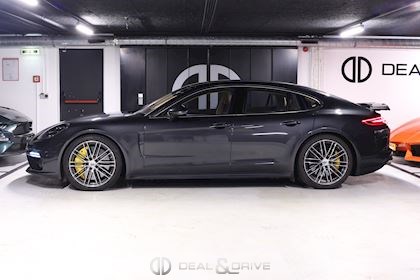 PANAMERA TURBO 