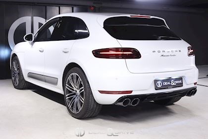 MACAN TURBO PERFORMANCE 