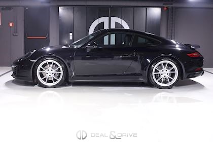 911 (991) CARRERA 4 COUPE 