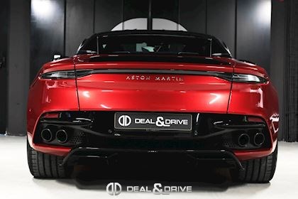 DBS SUPERLEGGERA 5.2 V12 