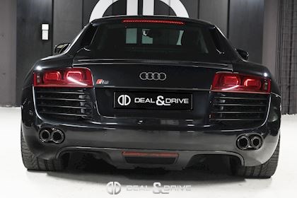 R8 COUPE V8 4.2 FSI QUATTRO R-TRONIC