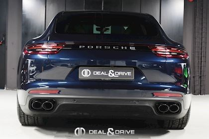 PANAMERA 4 E-HYBRID