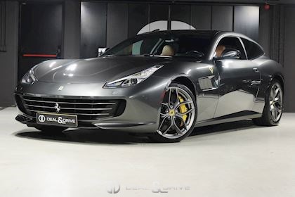 GTC4 LUSSO V8 T