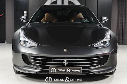 GTC4 LUSSO V8 T