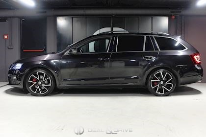 OCTAVIA COMBI RS 4WD DSG