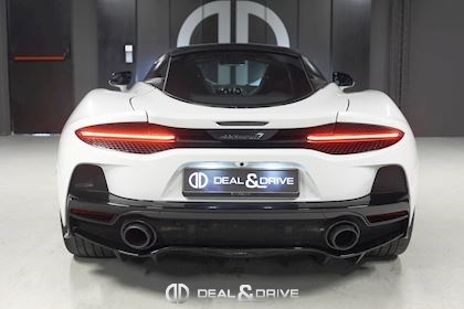 GT V8 4.0 TWIN TURBO