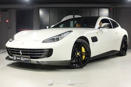 GTC 4 LUSSO V12 NOVITEC