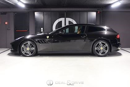 GTC4 LUSSO V12