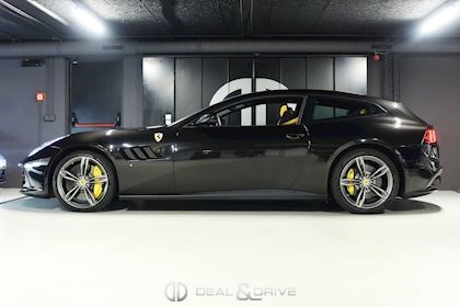 GTC4 LUSSO V12