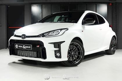 YARIS GR-FOUR PACK TRACK 