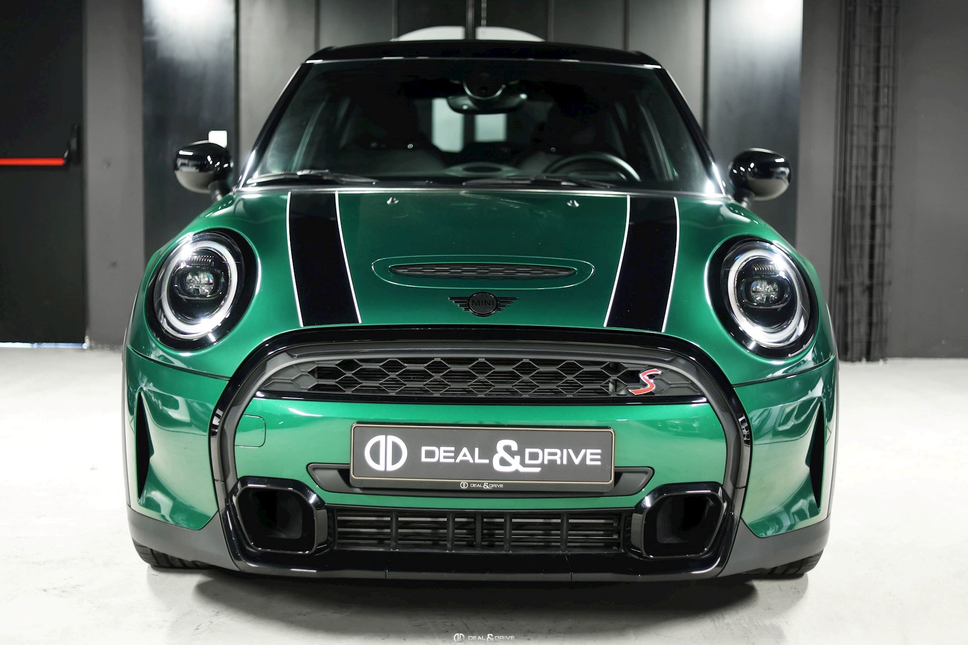 MINI COOPER 5 PORTES - Deal & Drive