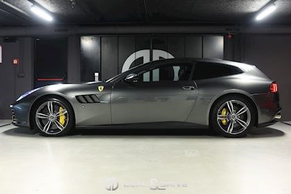 GTC4 LUSSO V12