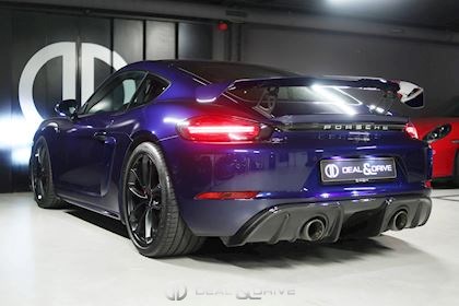 718 CAYMAN GT4 AKRAPOVIC