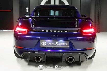 718 CAYMAN GT4 AKRAPOVIC