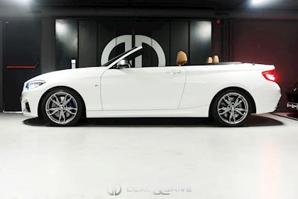 M240i XDRIVE CABRIOLET