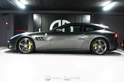 GTC 4 LUSSO V12 