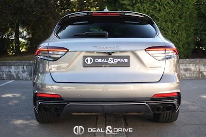 LEVANTE TROFEO 3.8 V8 BITURBO MY22