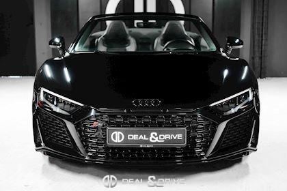 R8 SPYDER V10 RWD 5.2 FSI S-TRONIC
