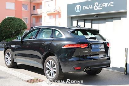 F-PACE 2.0 D 180 Prestige Auto AWD 