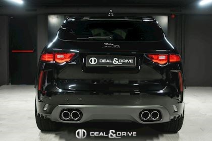 F-PACE SVR AWD P550