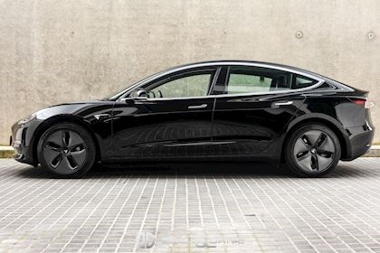 MODEL 3 DUAL MOTOR AWD LONG RANGE