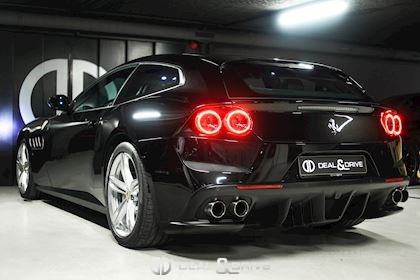 GTC4 LUSSO V12