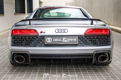 R8 COUPE V10 PERFORMANCE QUATTRO 5.2 FSI S-TRONIC
