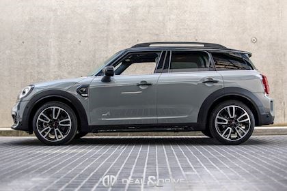 COUNTRYMAN COOPER S ALL4 PACK JOHN COOPER WORKS