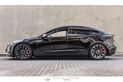 MODEL 3 PERFORMANCE AWD DUAL MOTOR 