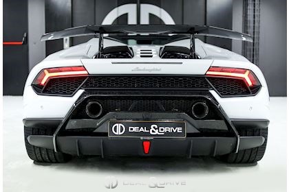 HURACAN PERFORMANTE SPYDER LP640-4
