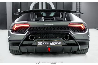 HURACAN PERFORMANTE COUPE LP640-4